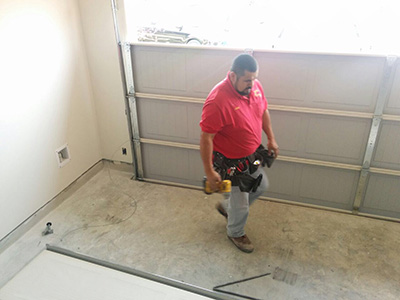 Garage Door Repair Services in Minnesota 